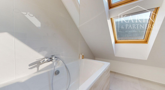 3i byt pod hradom Hainburg | terasa s výhľadom | parking