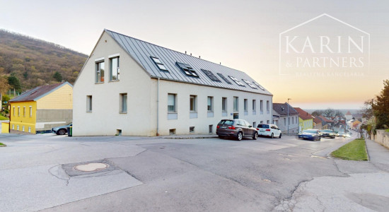 3i byt pod hradom Hainburg | terasa s výhľadom | parking