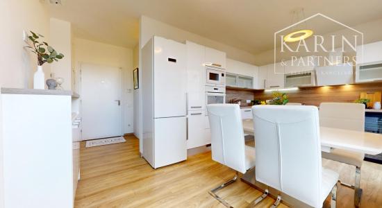 REZERVOVANÉ 3I BYT NA NAJVYŠŠOM POSCHODÍ S LODŽIOU A PIVNICOU