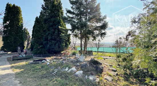 ZĽAVA Záhradná chata s kúrením, elektrinou a studňou, Holíč - Kamenica