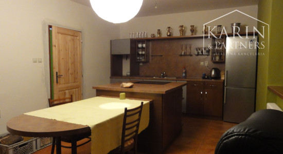 RD pekný 7-izbový v okolí Podhajskej – RD, alebo ako PENZIÓN