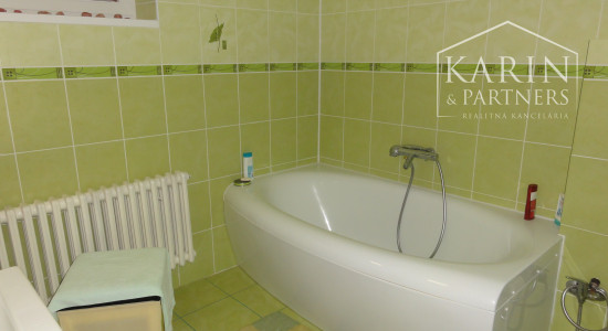 RD pekný 7-izbový v okolí Podhajskej – RD, alebo ako PENZIÓN