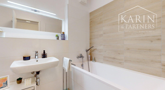 REZERVOVANÉ- Zariadený 2i. byt | loggia | šatník | parking | Malé Krasňany