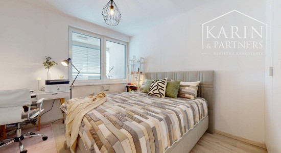 REZERVOVANÉ- Zariadený 2i. byt | loggia | šatník | parking | Malé Krasňany