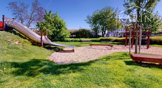 REZERVOVANÉ- Zariadený 2i. byt | loggia | šatník | parking | Malé Krasňany