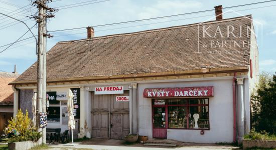 Podnikateľský objekt - dvojdom s veľkým pozemkom