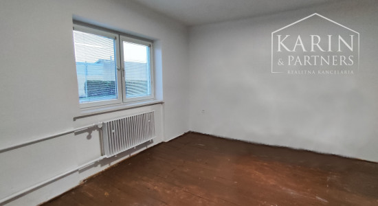 Rodinný dom v dobrej lokalite, Šurany