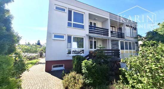 NA PREDAJ 4 IZBOVÝ RODINNÝ DOM S GARÁŽOU A BAZÉNOM V SENCI