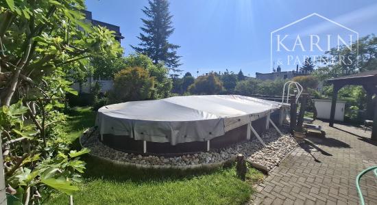 NA PREDAJ 4 IZBOVÝ RODINNÝ DOM S GARÁŽOU A BAZÉNOM V SENCI