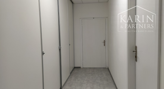 Prenájom klimatizovaná kancelária 27,58 m2, ul. Polianky, BA IV., Dúbravka
