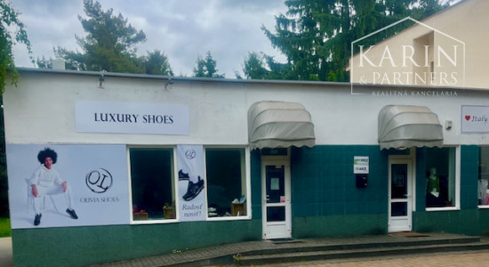 Obchodný priestor v centre mesta Senica na prenájom