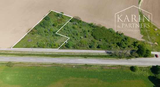 Investičný stavebný pozemok – Jarovce (Bratislava) | 2 628 m² | výborná poloha pri hraniciach s Rakúskom