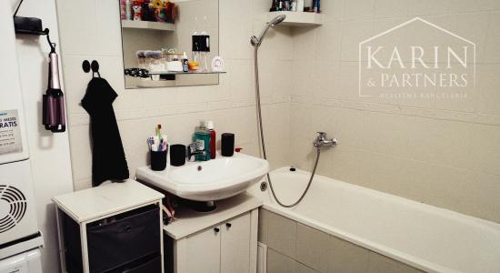 Predané: *Top cena* Na predaj priestranný 3-izbový byt s komorou a špajzou, Nové Zámky