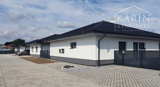 Predaj - Rodinný dom 4 izbový ,, Typ Bungalov " v obci Láb - okr. Malacky