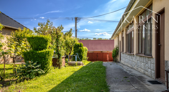 4-izbový dom so záhradou, vínnou pivnicou a ovocným sadom v obci Golianovo – ideálne miesto pre pokojný život blízko Nitry - PREDANÝ