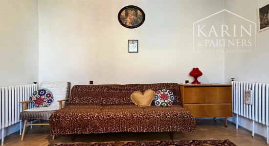 4-izbový dom so záhradou, vínnou pivnicou a ovocným sadom v obci Golianovo – ideálne miesto pre pokojný život blízko Nitry - PREDANÝ