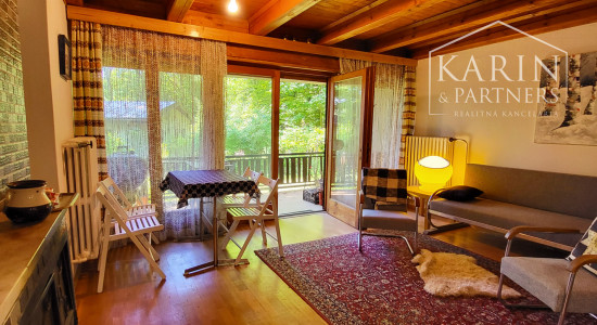 *** REZERVOVANÉ *** Chata v Harmónii pod lesom pozemok 4,7 á