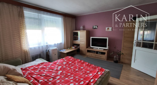 Rodinný dom s veľkým pozemkom