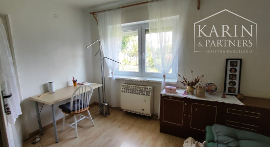 Rodinný dom s veľkým pozemkom