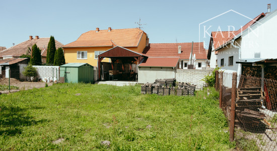 3i Rodinný dom využívaný naposledy ako pohostinstvo v obci Brodské