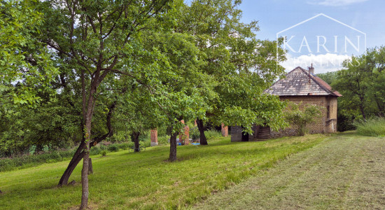 Pozemok na myjavských kopaniciach v obci Polianka 1 h od BA