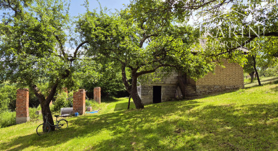 Pozemok na myjavských kopaniciach v obci Polianka 1 h od BA