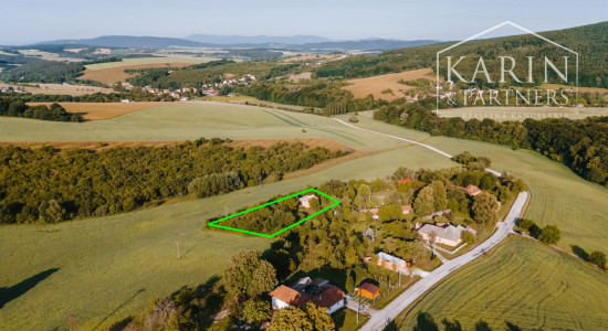 Pozemok na myjavských kopaniciach v obci Polianka 1 h od BA