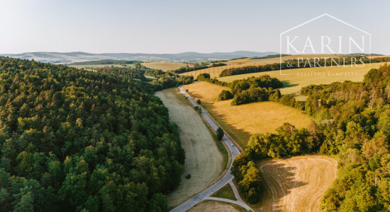 Pozemok na myjavských kopaniciach v obci Polianka 1 h od BA
