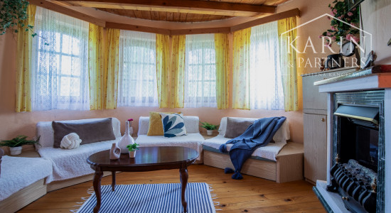 Pokojná chalupa s dušou v Štiavnických vrchoch – Jabloňovce.