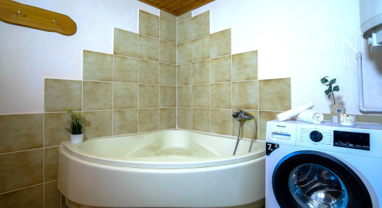 Pokojná chalupa s dušou v Štiavnických vrchoch – Jabloňovce.