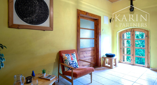 Pokojná chalupa s dušou v Štiavnických vrchoch – Jabloňovce.