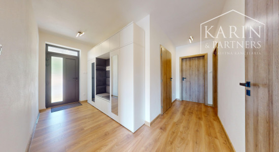 Luxusná novostavba s nadštandardným vyhotovením ihneď k nasťahovaniu v blízkosti Banskej Štiavnice