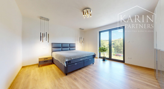 Luxusná novostavba s nadštandardným vyhotovením ihneď k nasťahovaniu v blízkosti Banskej Štiavnice