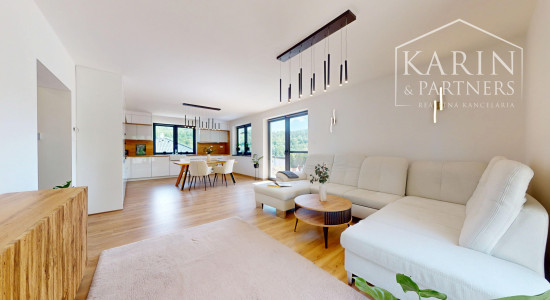 Luxusná novostavba s nadštandardným vyhotovením ihneď k nasťahovaniu v blízkosti Banskej Štiavnice