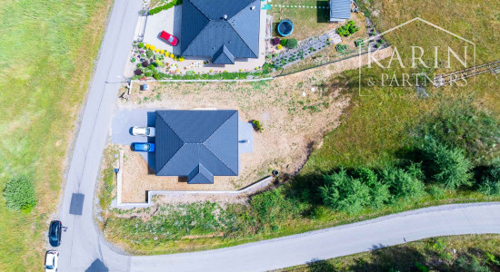 Luxusná novostavba s nadštandardným vyhotovením ihneď k nasťahovaniu v blízkosti Banskej Štiavnice