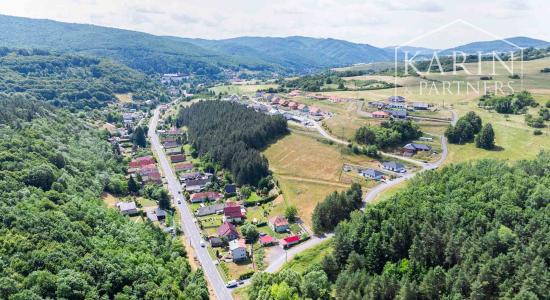 Luxusná novostavba s nadštandardným vyhotovením ihneď k nasťahovaniu v blízkosti Banskej Štiavnice