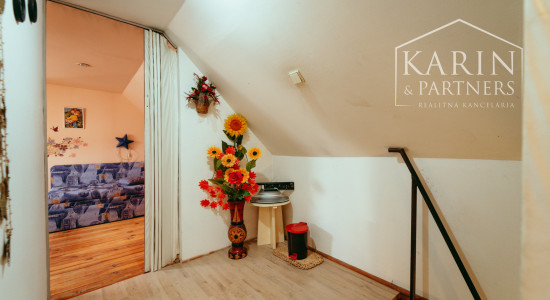 REZERVOVANÉ: 4i rodinný dom s podkrovnými izbami v obci Kúty