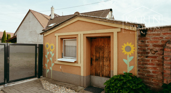 REZERVOVANÉ: 4i rodinný dom s podkrovnými izbami v obci Kúty