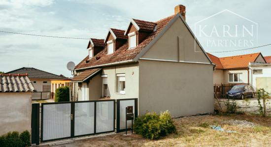 REZERVOVANÉ: 4i rodinný dom s podkrovnými izbami v obci Kúty
