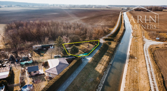 Stavebný pozemok v kľudnej časti mesta Šaštín-Stráže