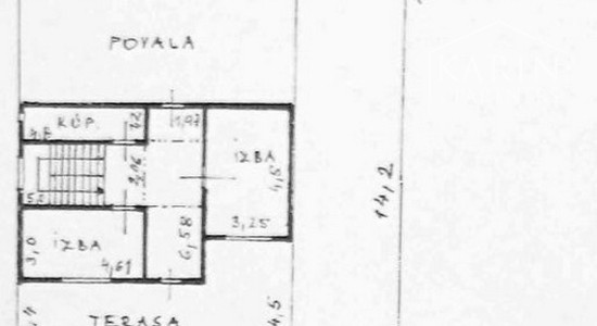 Priestranný 7 izb. rodinný dom - 6 km od Nových Zámkov