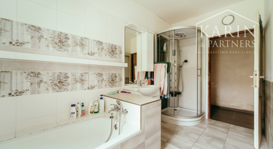 Vidiecky rodinný dom s krásnym pozemkom v Kuklove