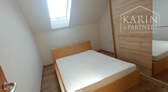 Prenájom 2-izbového bytu v tehlovej bytovke - novostavba – Nové Zámky