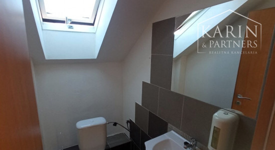 Prenájom 2-izbového bytu v tehlovej bytovke - novostavba – Nové Zámky