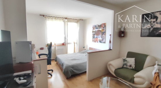 Na predaj štýlový 2-izbový byt s balkónom po rekonštrukcii – Nové Zámky: Rezervované