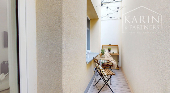 REZERVOVANÝ KVALITNE A MODERNE ZREKONŠTRUOVANÝ 2I BYT S TERASOU A PIVNICOU