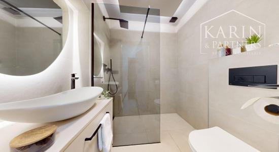 REZERVOVANÝ KVALITNE A MODERNE ZREKONŠTRUOVANÝ 2I BYT S TERASOU A PIVNICOU