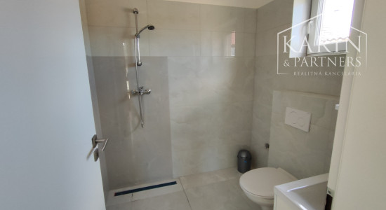 Prenájom 3izbový byt 5km od Nových Zámkov