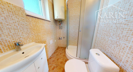 DVOJPODLAŽNÝ REKREAČNÝ DOM V PRIVÁTNOM AREÁLI PRI VOJČIANSKOM JAZERE