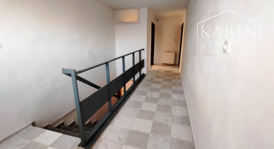 Na predaj veľký priestranný rodinný dom po rekonštrukcii – Jasová